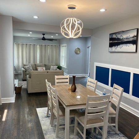 Charming 5 Bedrooms 2 Bathrooms Chicago Eksteriør billede
